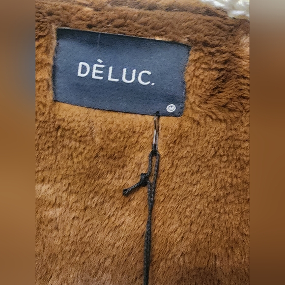 Women's Deluc "Mathew" Faux Suede Jacket In Size Medium In The Almond Color - Picture 10 of 16